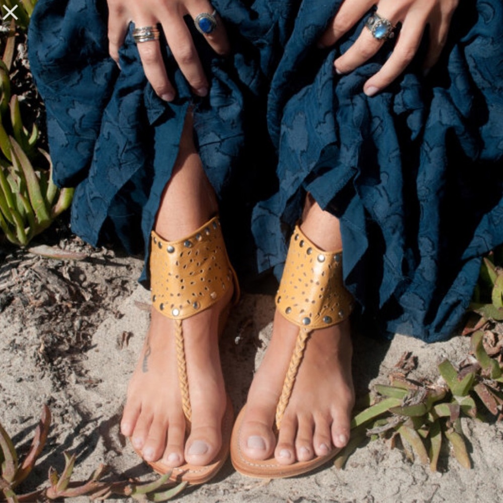 ByCila Camel & Green T-Bar Boho Leather Sandals